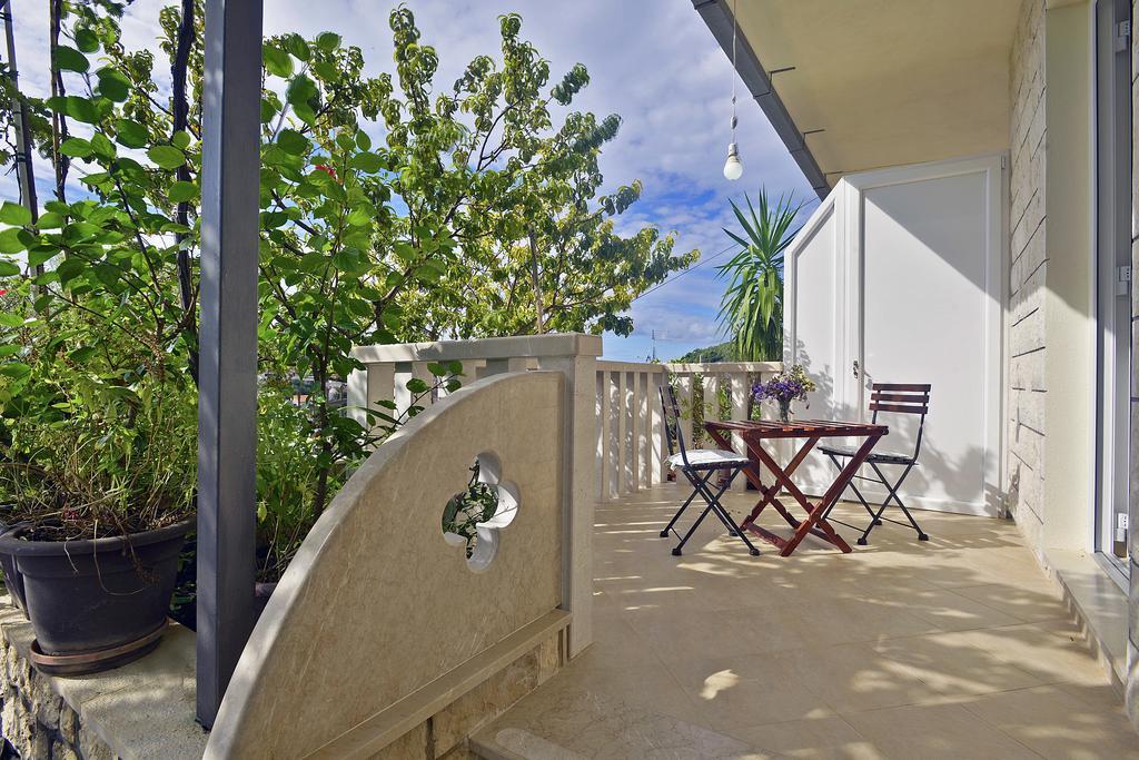Apartments Micic Hvar Town Extérieur photo